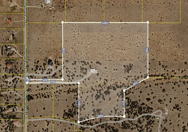 Photo 4 of Sale Pending at 1322 Mountain Valley Rd, Edgewood, NM 87015 | MLS# 1103027 | Listing updated on 2026-10-02