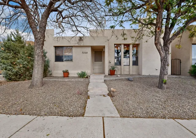 Photo 4 of Townhouse for sale at 7200 Wren Walk Dr NE, Albuquerque, NM 87109 | MLS# 1103074 | Listing updated on 2026-09-11