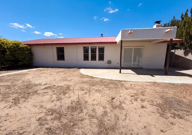 Photo 4 of Single family home for sale at 8804 Pony Express Trl NE, Albuquerque, NM 87109 | MLS# 1103290 | Listing updated on 2026-09-16
