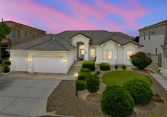 Photo 3 of Sale Pending at 3550 White Horse Dr SE, Rio Rancho, NM 87124 | MLS# 1103475 | Listing updated on 2026-09-11