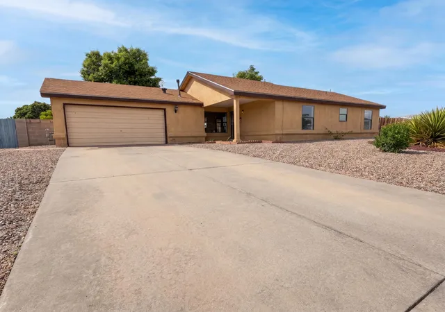 Photo 1 of Single family home for sale at 14 Milton Loop, Los Lunas, NM 87031 | MLS# 1103534 | Listing updated on 2026-10-02