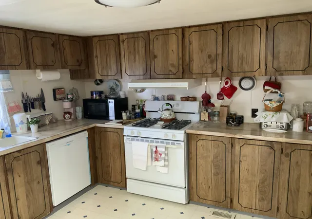 Photo 3 of Manufactured home for sale at 217 Bette Clair St Se, Albuquerque, NM 87123 | MLS# 1103668 | Listing updated on 2026-09-03