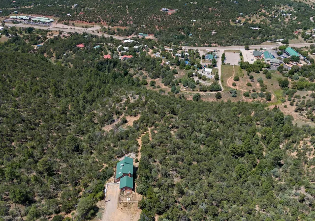 Photo 3 of Sale Pending at 40 El Gallo Rd, Cedar Crest, NM 87008 | MLS# 1103680 | Listing updated on 2026-09-09
