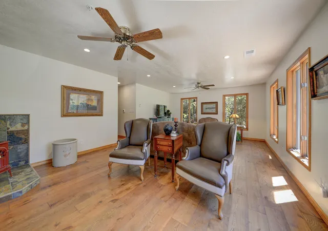 Photo 2 of Sale Pending at 13 Robinhood Ln, Tijeras, NM 87059 | MLS# 1103920 | Listing updated on 2026-09-13
