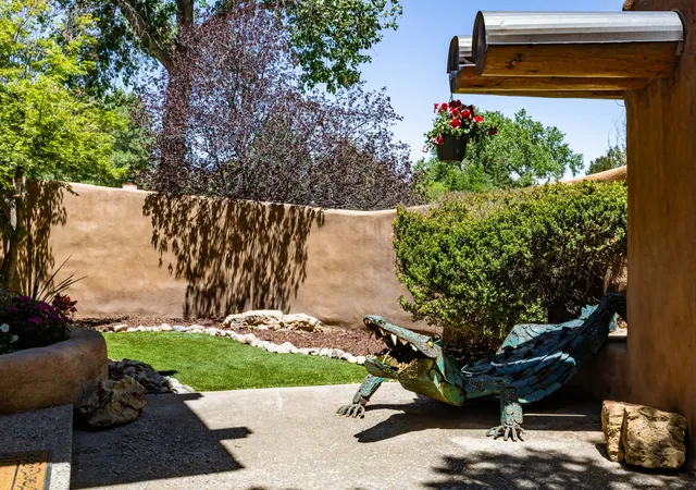 Photo 1 of Single family home for sale at 3232 Don Quixote Dr Nw, Albuquerque, NM 87104 | MLS# 1103944 | Listing updated on 2026-09-12