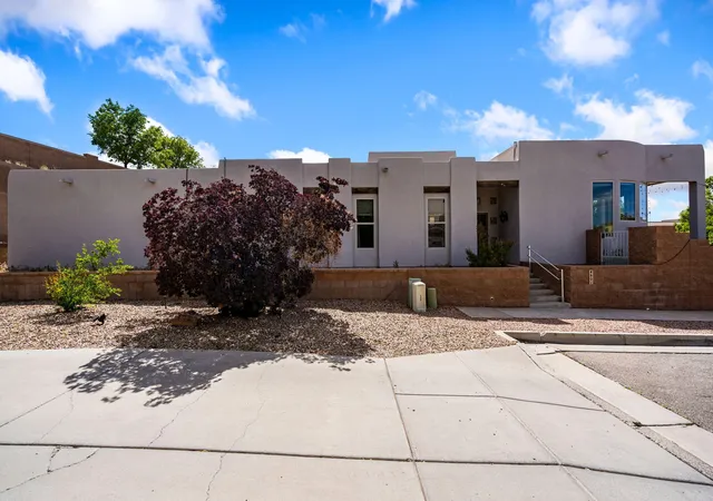 Photo 2 of Single family home for sale at 4601 Monte Frio Dr Nw, Albuquerque, NM 87120 | MLS# 1104027 | Listing updated on 2026-09-04