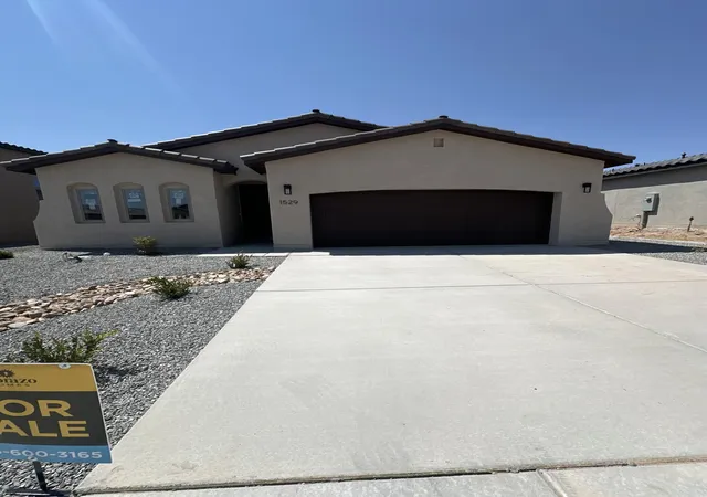 Photo 1 of Single family home for sale at 1529 Valle De Colores St Nw, Los Lunas, NM 87031 | MLS# 1104063 | Listing updated on 2026-09-23