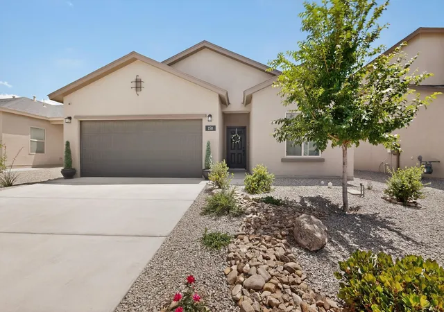 Photo 2 of Single family home for sale at 150 Spectrum Ave Sw, Rio Rancho, NM 87124 | MLS# 1104120 | Listing updated on 2026-09-13
