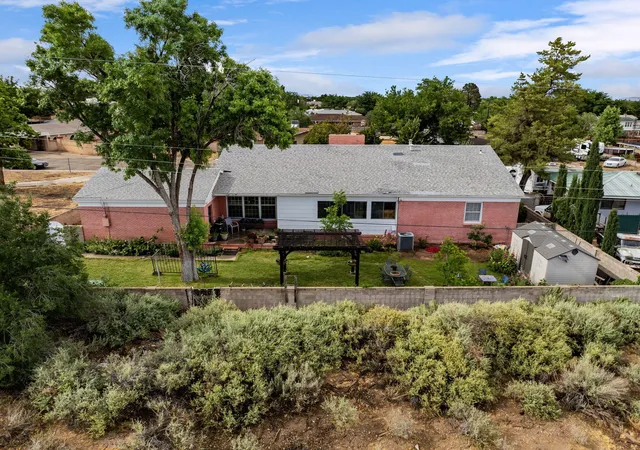 Photo 3 of Sale Pending at 1515 W Reinken Ave, Belen, NM 87002 | MLS# 1104314 | Listing updated on 2026-09-13