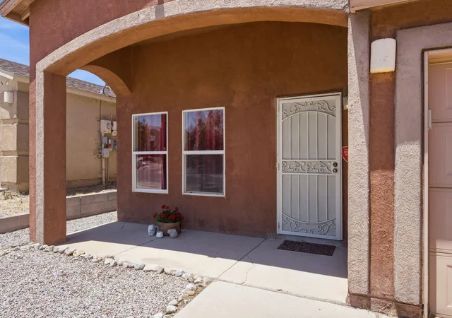 Photo 3 of Sale Pending at 10427 Sandy Flats Ave SW, Albuquerque, NM 87121 | MLS# 1104235 | Listing updated on 2026-09-04