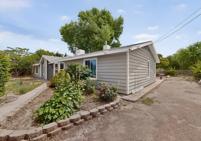 Photo 3 of Manufactured home for sale at 741 Garden Rd SW, Albuquerque, NM 87105 | MLS# 1104441 | Listing updated on 2026-09-03