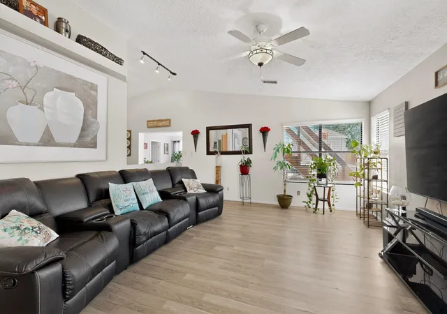 Photo 4 of Single family home for sale at 7719 San Augustine St NW, Albuquerque, NM 87120 | MLS# 1104577 | Listing updated on 2026-09-18