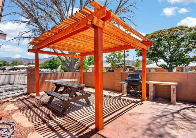 Photo 3 of Single family home for sale at 2305 Stevens Dr Ne, Albuquerque, NM 87112 | MLS# 1104603 | Listing updated on 2026-09-01