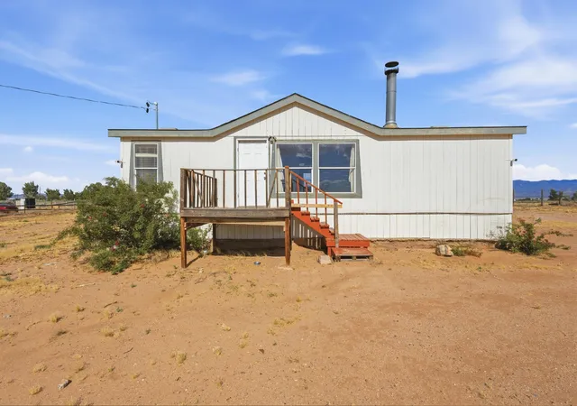 Photo 4 of Sale Pending at 8 Lavanda Ln, Los Lunas, NM 87031 | MLS# 1104623 | Listing updated on 2026-09-08