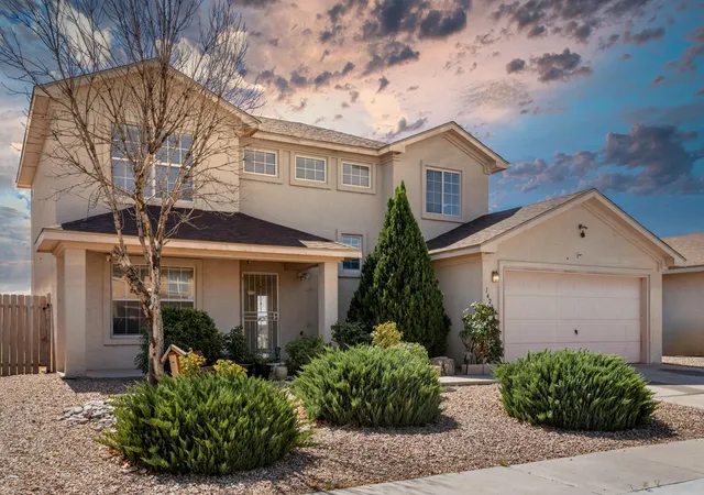 Photo 2 of Single family home for sale at 1420 Summerfield Pl Sw, Albuquerque, NM 87121 | MLS# 1104615 | Listing updated on 2026-09-17