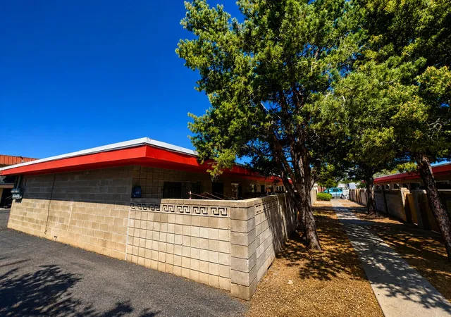 Photo 1 of Multi family home for sale at 635 Mesilla St Se, Albuquerque, NM 87108 | MLS# 1104663 | Listing updated on 2026-09-11