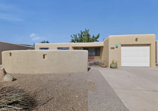 Photo 3 of Single family home for sale at 3425 Piermont Dr Ne, Albuquerque, NM 87111 | MLS# 1104717 | Listing updated on 2026-09-11
