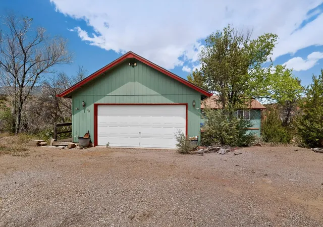 Photo 2 of Single family home for sale at 73 Vallecitos Rd, Tijeras, NM 87059 | MLS# 1104760 | Listing updated on 2026-09-11