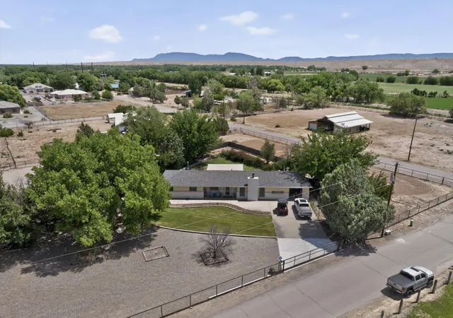Photo 3 of Single family home for sale at 430 Abo Rd, Bosque Farms, NM 87068 | MLS# 1104773 | Listing updated on 2026-09-08
