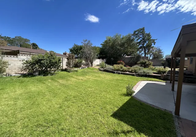 Photo 3 of Single family home for sale at 6908 Bing Pl Ne, Albuquerque, NM 87111 | MLS# 1104797 | Listing updated on 2026-09-29