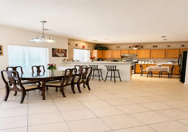 Photo 3 of Single family home for sale at 9904 Rio Corto Ave SW, Albuquerque, NM 87121 | MLS# 1104800 | Listing updated on 2026-09-09