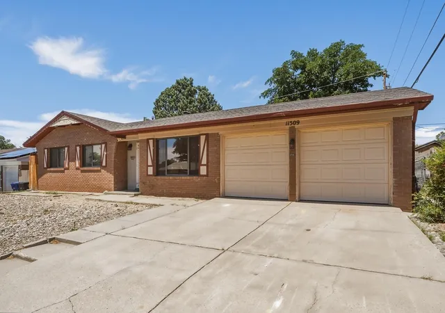 Photo 1 of Sale Pending at 11509 Riviera Rd Ne, Albuquerque, NM 87111 | MLS# 1104830 | Listing updated on 2026-09-03