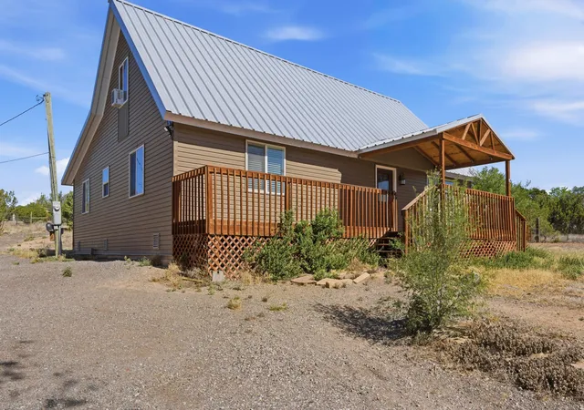 Photo 1 of Sale Pending at 84 Skyline Dr, Edgewood, NM 87015 | MLS# 1104856 | Listing updated on 2026-09-01