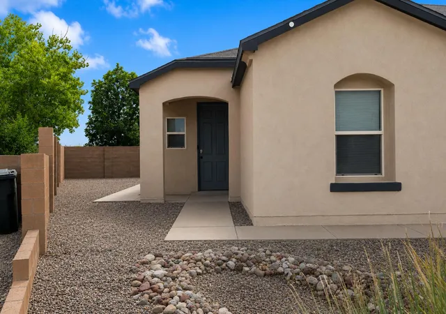 Photo 3 of Single family home for sale at 5237 Caprock Dr Ne, Rio Rancho, NM 87144 | MLS# 1104867 | Listing updated on 2026-09-03