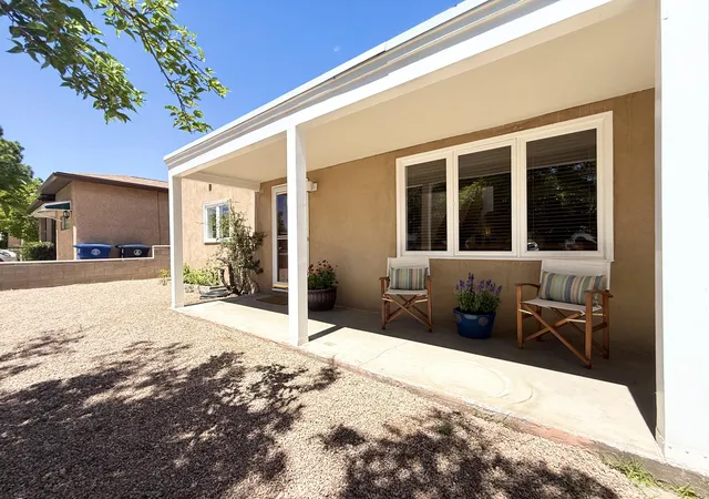Photo 2 of Sale Pending at 4643 Idlewilde Ln Se, Albuquerque, NM 87108 | MLS# 1104882 | Listing updated on 2026-09-02