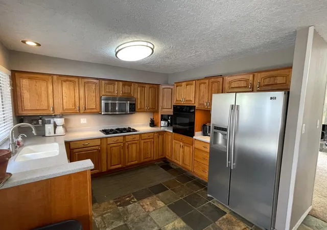 Photo 4 of Single family home for sale at 5316 Ironwood Dr NW, Albuquerque, NM 87114 | MLS# 1104944 | Listing updated on 2026-09-03