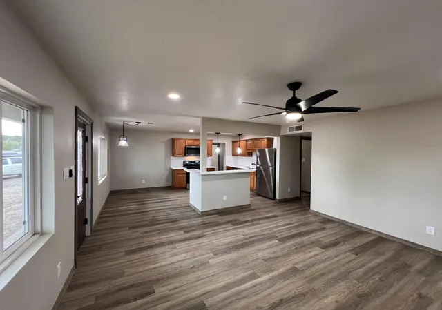 Photo 3 of Single family home for sale at 96 Skyline Dr, Edgewood, NM 87015 | MLS# 1105114 | Listing updated on 2026-09-10