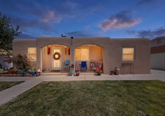 Photo 1 of Sale Pending at 413 Arbor Pl Ne, Albuquerque, NM 87107 | MLS# 1105211 | Listing updated on 2026-09-18