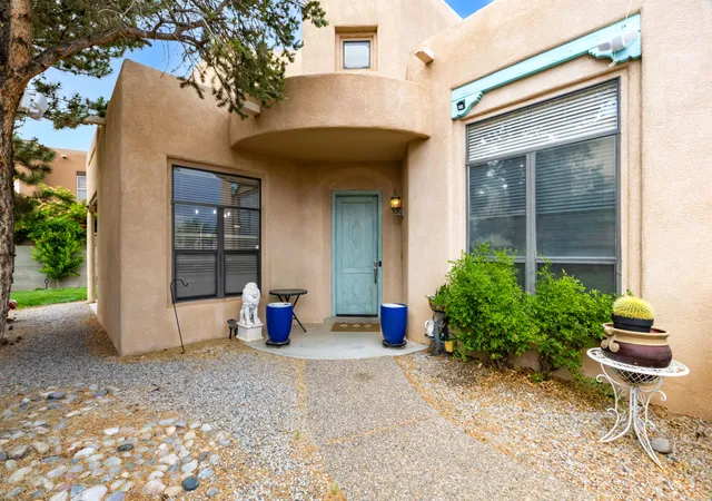 Photo 2 of Single family home for sale at 9005 Corona Ave Ne, Albuquerque, NM 87122 | MLS# 1105218 | Listing updated on 2026-09-21