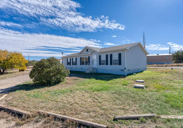 Photo 1 of Sale Pending at 8 Capital Rd, Edgewood, NM 87015 | MLS# 1105223 | Listing updated on 2026-09-11