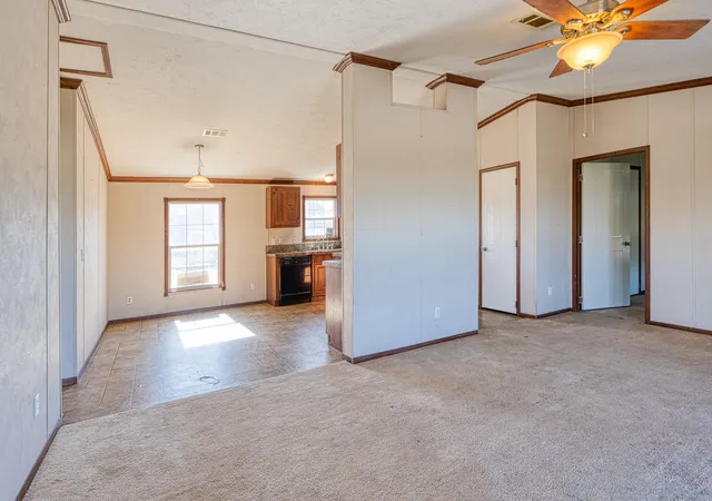 Photo 4 of Manufactured home for sale at 8 Capital Rd, Edgewood, NM 87015 | MLS# 1105223 | Listing updated on 2026-09-21