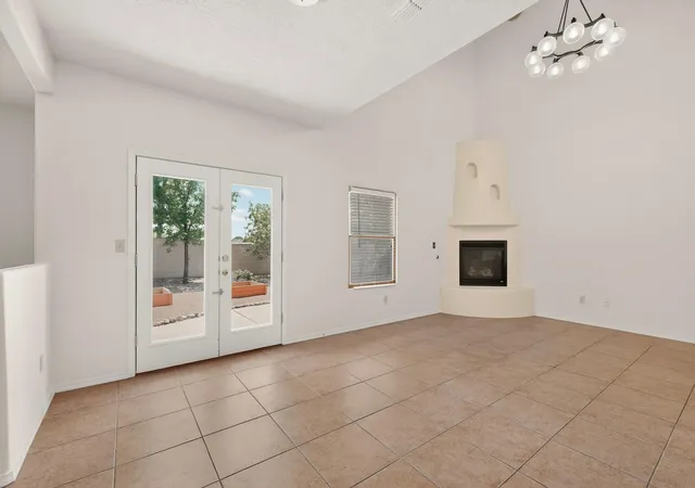 Photo 4 of Single family home for sale at 9232 Bluewood Ln NE, Albuquerque, NM 87122 | MLS# 1105235 | Listing updated on 2026-09-09