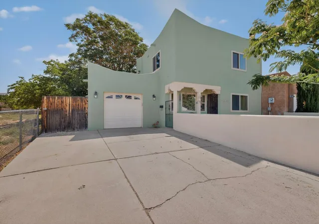 Photo 2 of Townhouse for sale at 1648 Moon St Ne, Albuquerque, NM 87112 | MLS# 1105252 | Listing updated on 2026-09-09