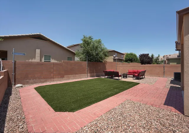 Photo 2 of Sale Pending at 11651 Pocono Rd Se, Albuquerque, NM 87123 | MLS# 1105262 | Listing updated on 2026-08-31
