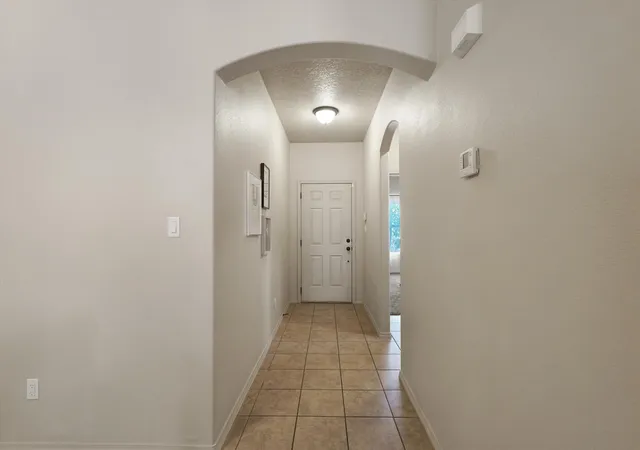 Photo 4 of Sale Pending at 11651 Pocono Rd SE, Albuquerque, NM 87123 | MLS# 1105262 | Listing updated on 2026-10-03
