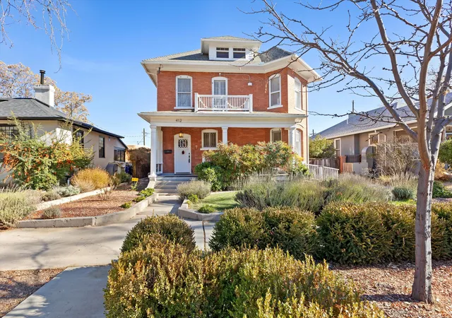 Photo 1 of Single family home for sale at 412 11th Street Nw, Albuquerque, NM 87102 | MLS# 1105356 | Listing updated on 2026-08-31