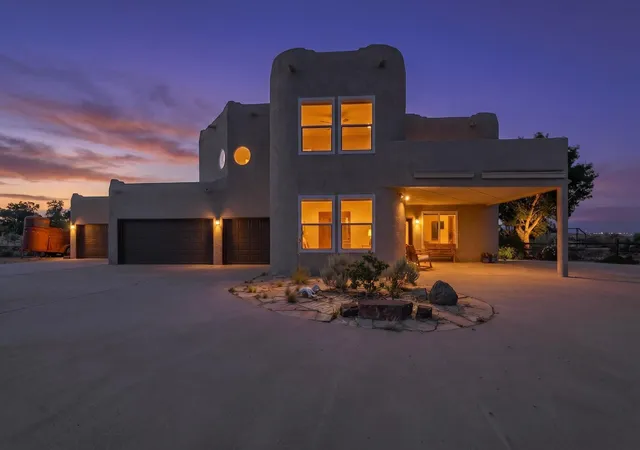 Photo 3 of Sale Pending at 1731 Carson Rd Ne, Rio Rancho, NM 87144 | MLS# 1105440 | Listing updated on 2026-08-31