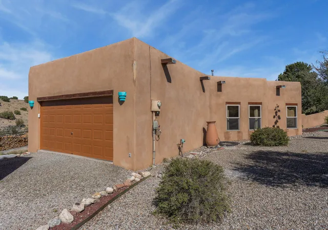 Photo 3 of Single family home for sale at 26 Cedar Crk Rd, Placitas, NM 87043 | MLS# 1105464 | Listing updated on 2026-09-13