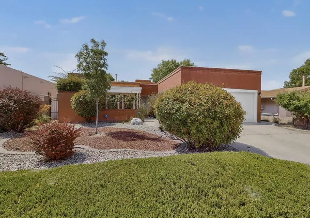 Photo 3 of Sale Pending at 9504 San Rafael Ave Ne, Albuquerque, NM 87109 | MLS# 1105466 | Listing updated on 2026-09-10
