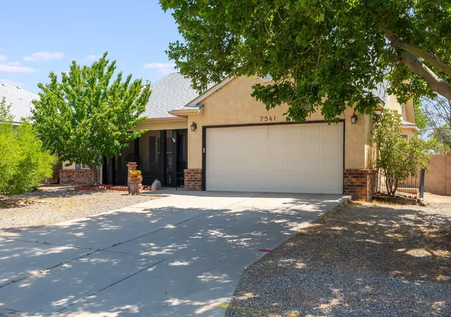 Photo 2 of Sale Pending at 7541 Mackenzie Dr Ne, Rio Rancho, NM 87144 | MLS# 1105499 | Listing updated on 2026-08-31