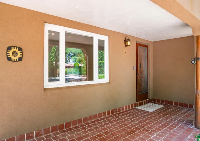 Photo 3 of Sale Pending at 298 Placitas Rd NW, Albuquerque, NM 87107 | MLS# 1105517 | Listing updated on 2026-09-21