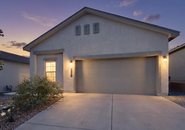 Photo 1 of Single family home for sale at 10654 Valedon Ln Sw, Albuquerque, NM 87121 | MLS# 1105596 | Listing updated on 2026-09-11