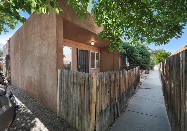 Photo 2 of Sale Pending at 12129 Menaul Blvd Ne, Albuquerque, NM 87112 | MLS# 1105632 | Listing updated on 2026-09-17