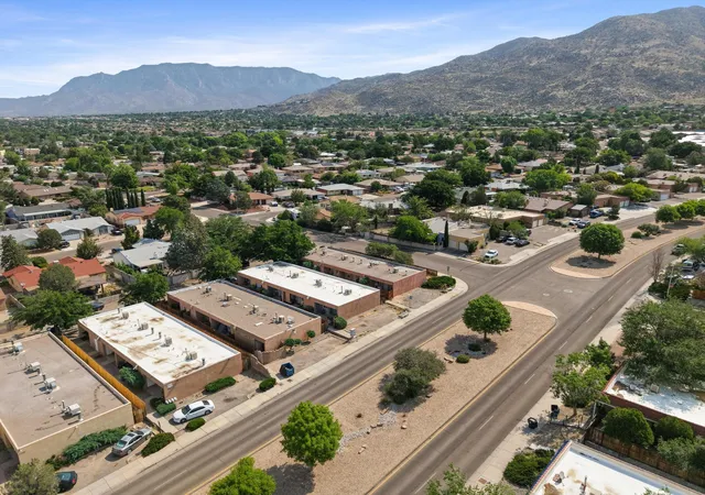 Photo 4 of Sale Pending at 12129 Menaul Blvd NE, Albuquerque, NM 87112 | MLS# 1105632 | Listing updated on 2026-09-17