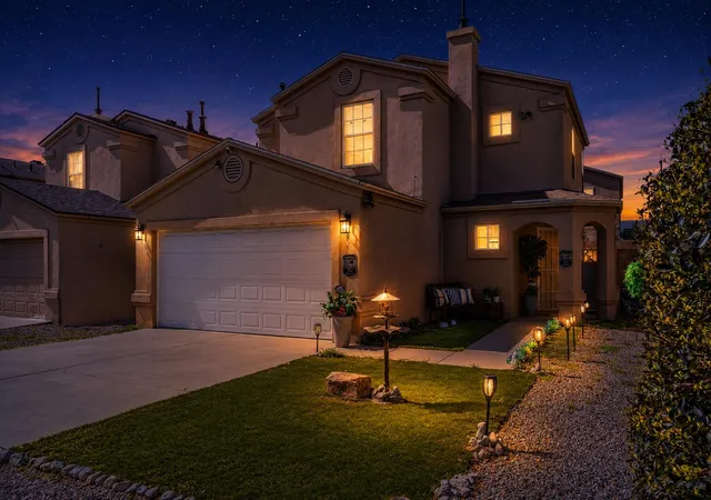 Photo 2 of Sale Pending at 1027 Cassandra St Sw, Albuquerque, NM 87121 | MLS# 1105918 | Listing updated on 2026-09-04