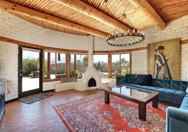 Photo 3 of Single family home for sale at 77 Dulce Ct, Corrales, NM 87048 | MLS# 1105924 | Listing updated on 2026-10-01
